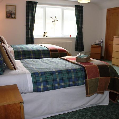 Overscaig Oak Lodge Bed And Breakfast מראה חיצוני תמונה