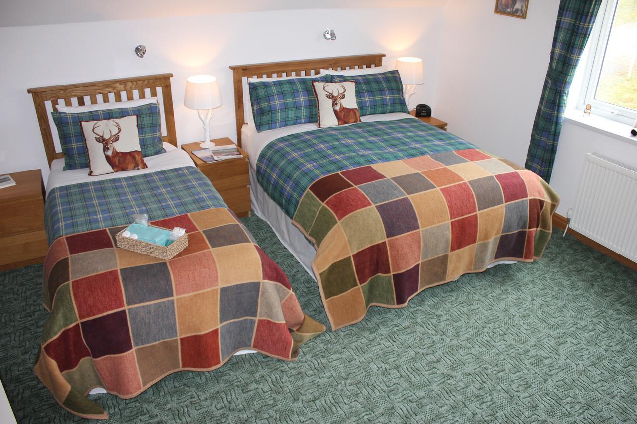 Overscaig Oak Lodge Bed And Breakfast מראה חיצוני תמונה