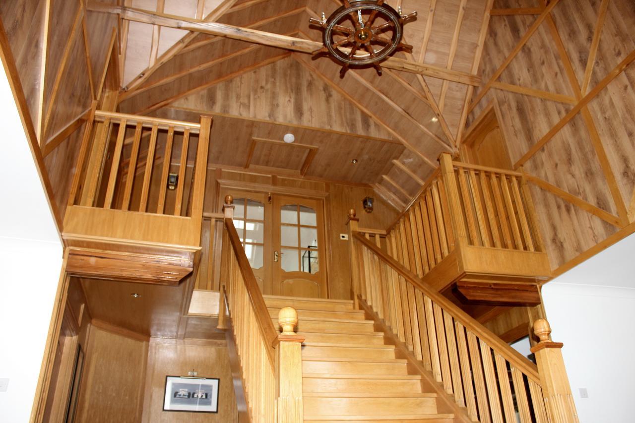 Overscaig Oak Lodge Bed And Breakfast מראה חיצוני תמונה