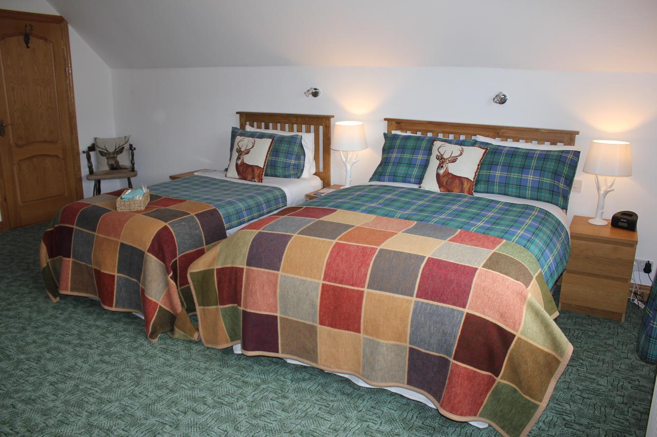 Overscaig Oak Lodge Bed And Breakfast מראה חיצוני תמונה