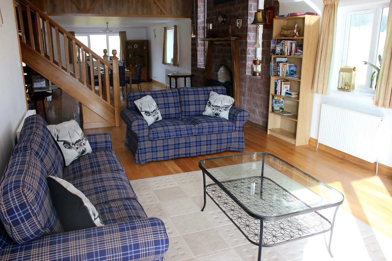 Overscaig Oak Lodge Bed And Breakfast מראה חיצוני תמונה