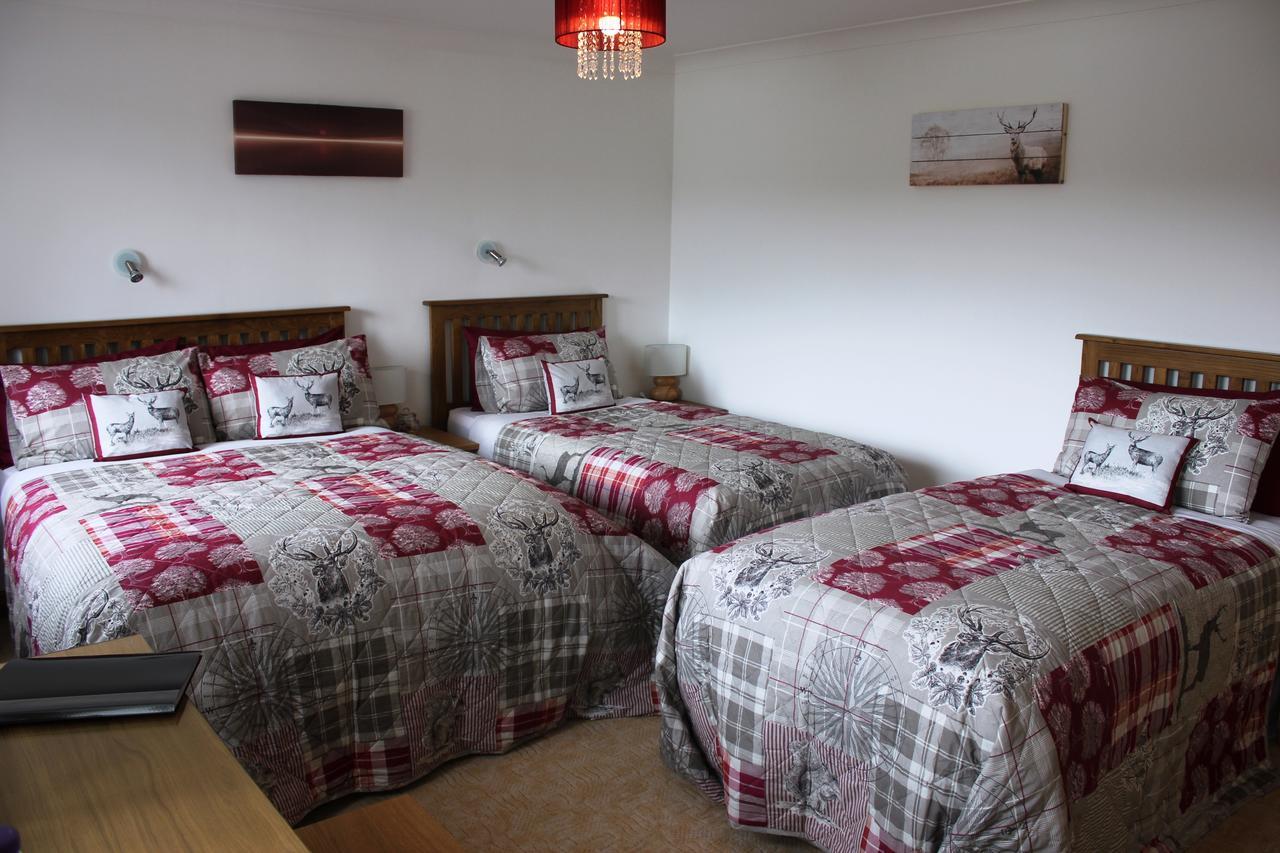 Overscaig Oak Lodge Bed And Breakfast מראה חיצוני תמונה